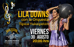 Lila Downs con la Orquesta Típica Yukalpetén en el Palacio de la Música.Mérida
